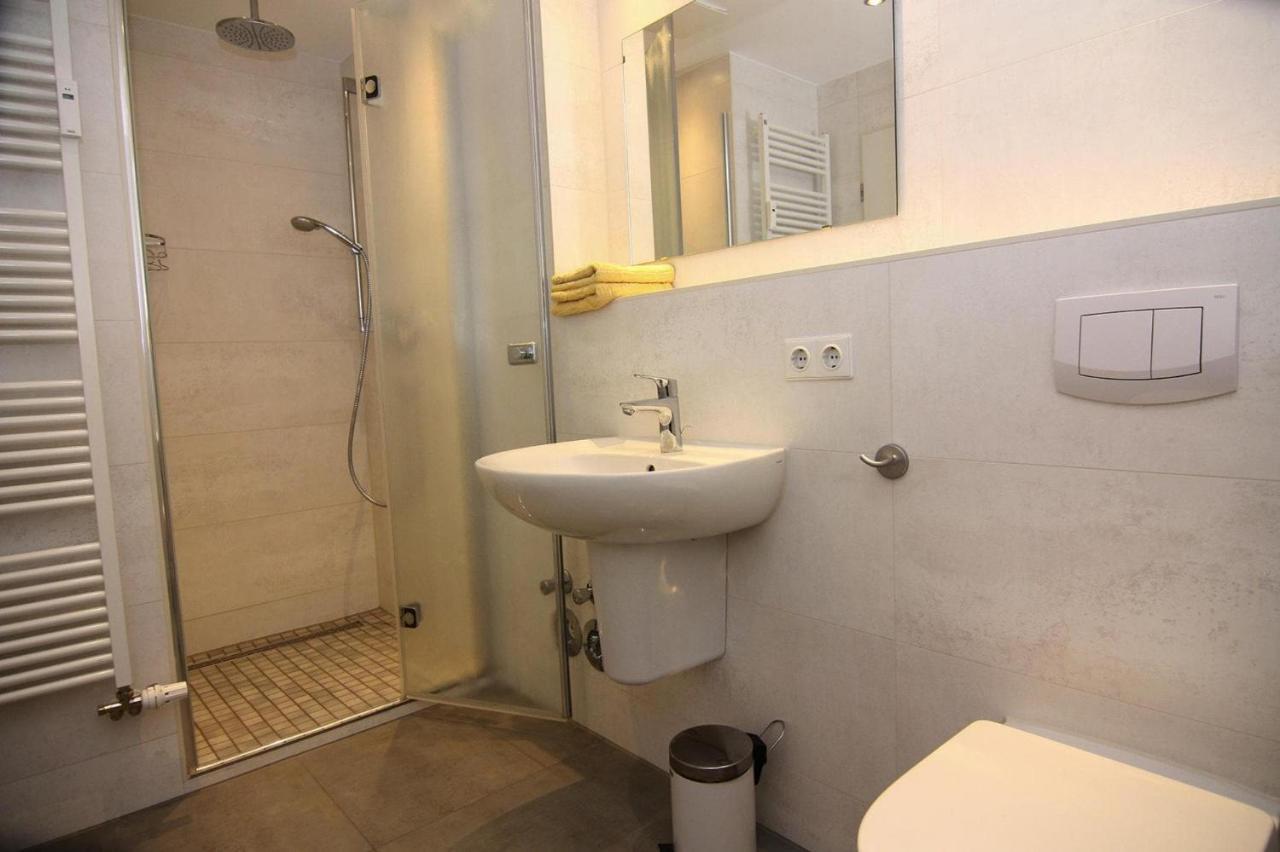 Ferienwohnung Villa Nicole In Цингст Екстериор снимка